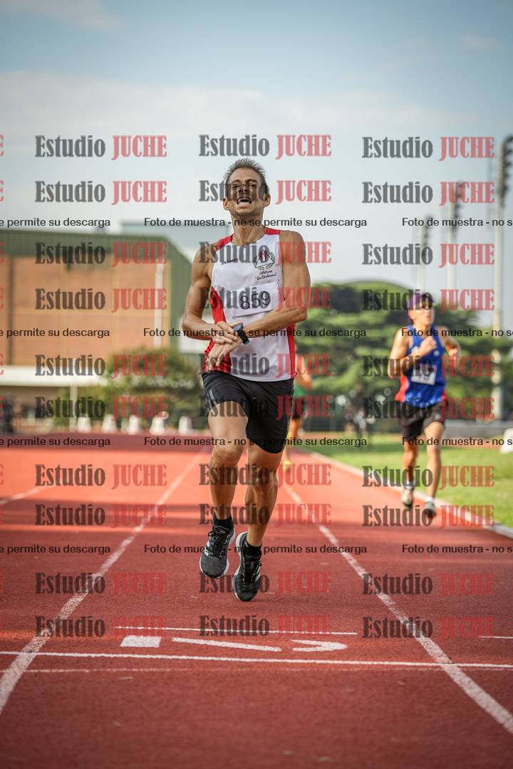 Fotos de los 3000 m llanos de varones