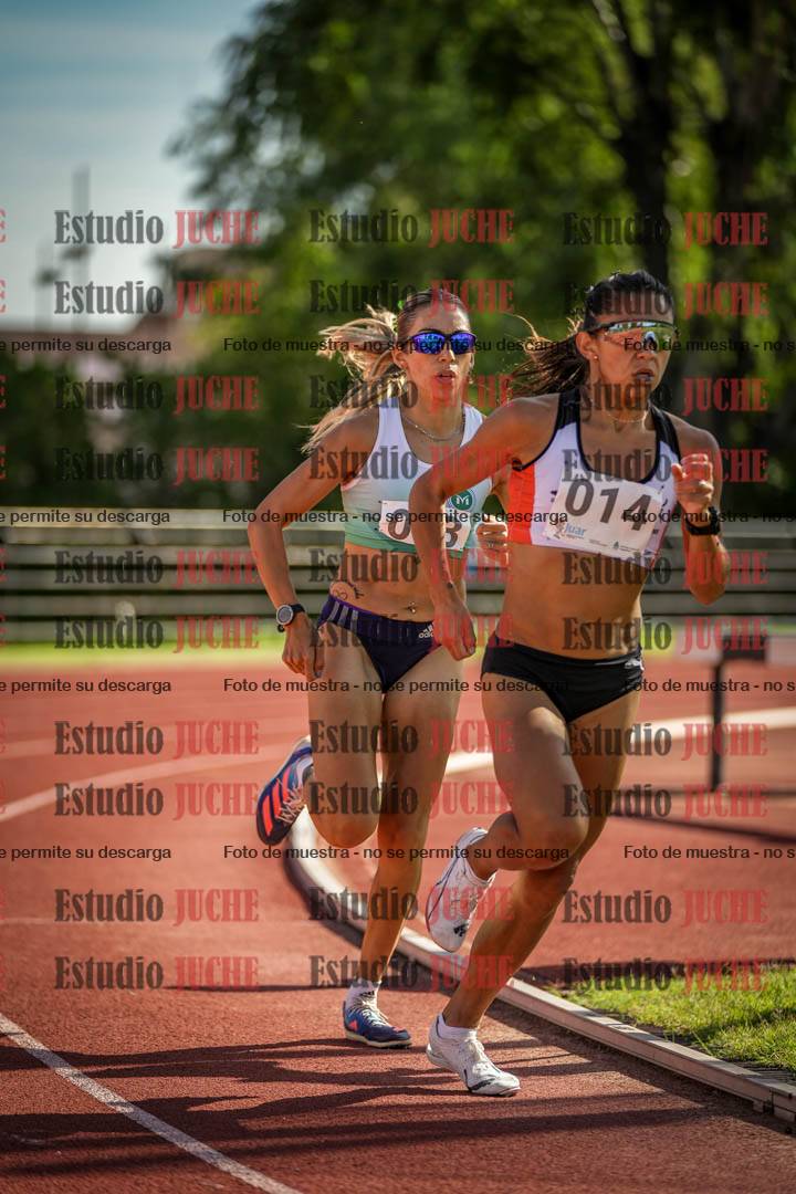 Fotos de los 1500 m llanos de mujeres