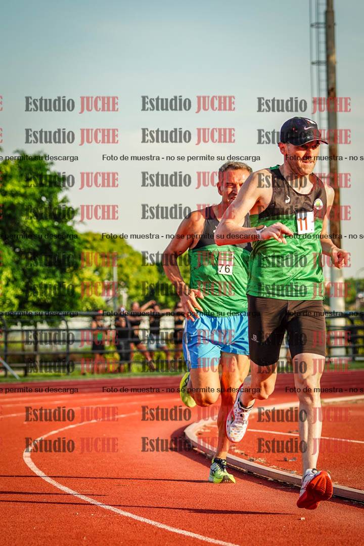 Fotos de los 1500 m llanos de varones