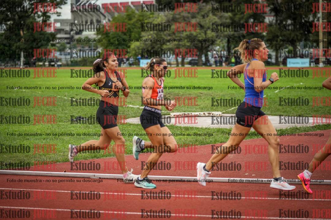 Fotos de los 1500 m llanos de mujeres