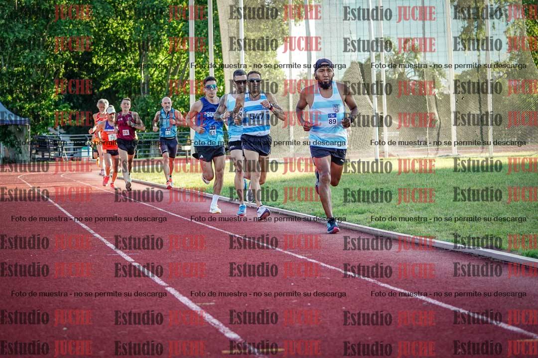 Fotos de los 3000 m llanos de varones