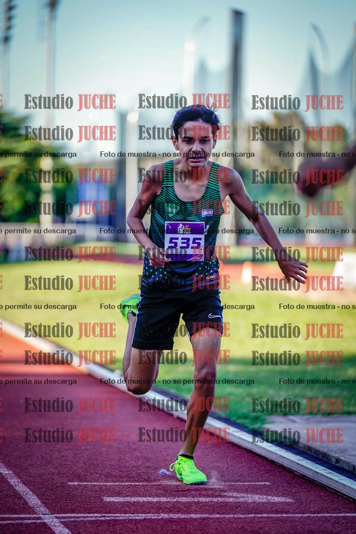 Fotos de los 600 m de varones