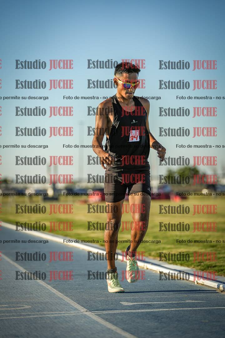 Fotos de los 1500 m llanos de varones