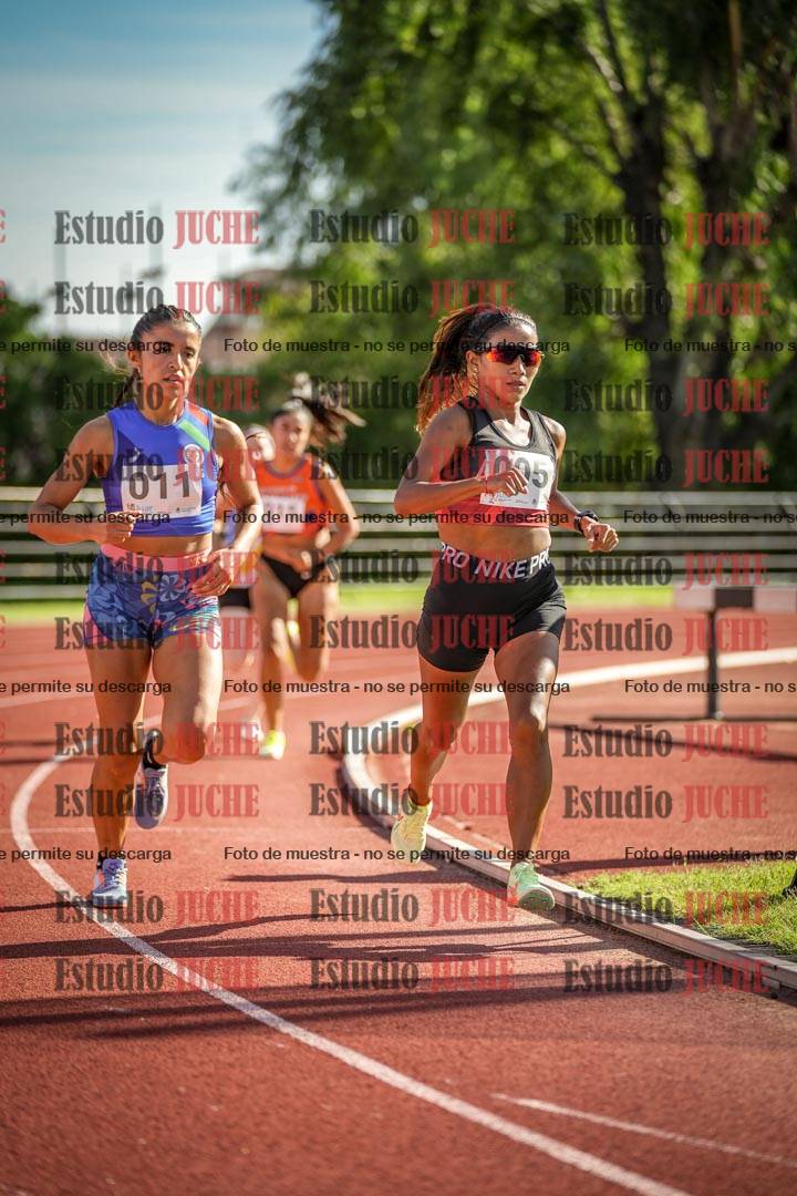 Fotos de los 1500 m llanos de mujeres