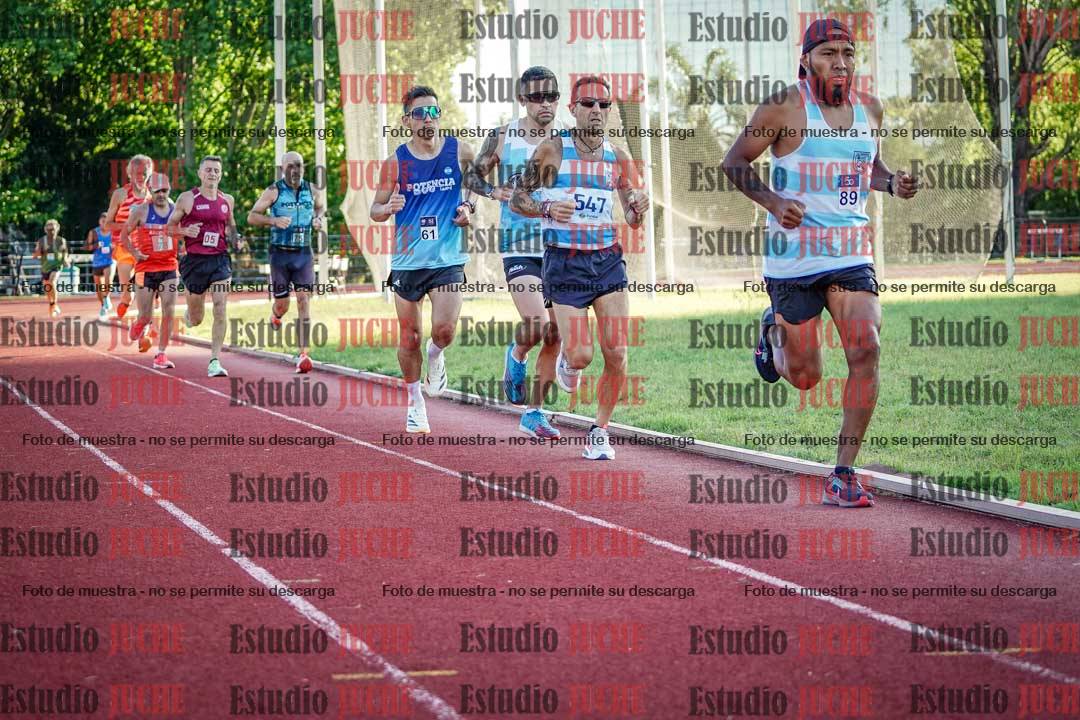 Fotos de los 3000 m llanos de varones