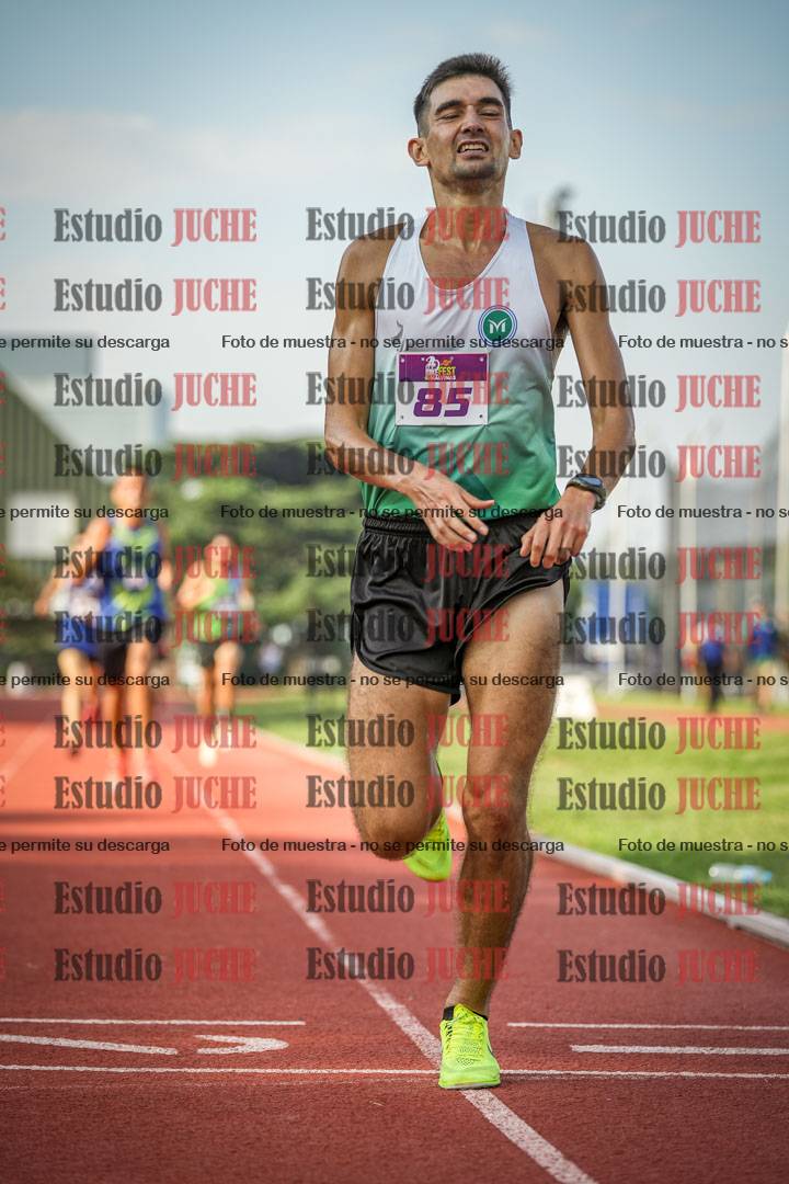 Fotos de los 3000 m llanos de varones