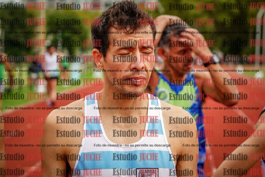 Fotos de los 3000 m llanos de varones