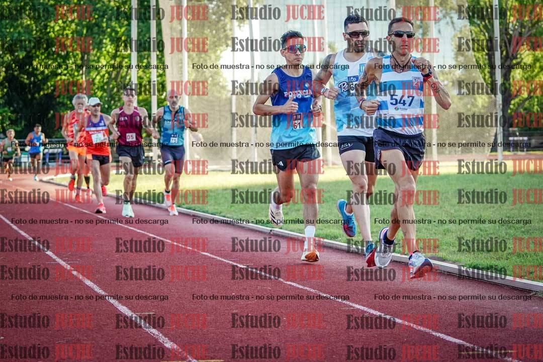 Fotos de los 3000 m llanos de varones