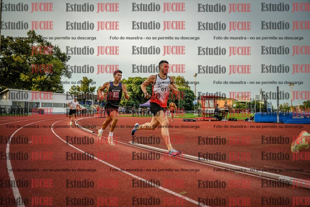 Fotos de los 1500 m llanos de varones