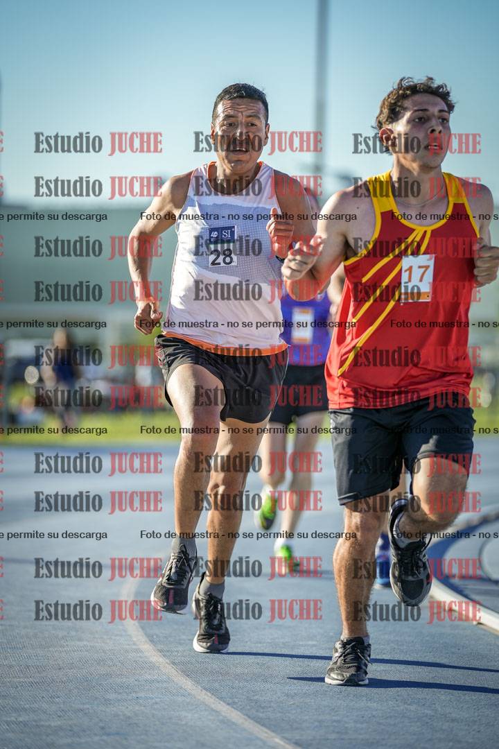 Fotos de los 3000 m llanos de varones
