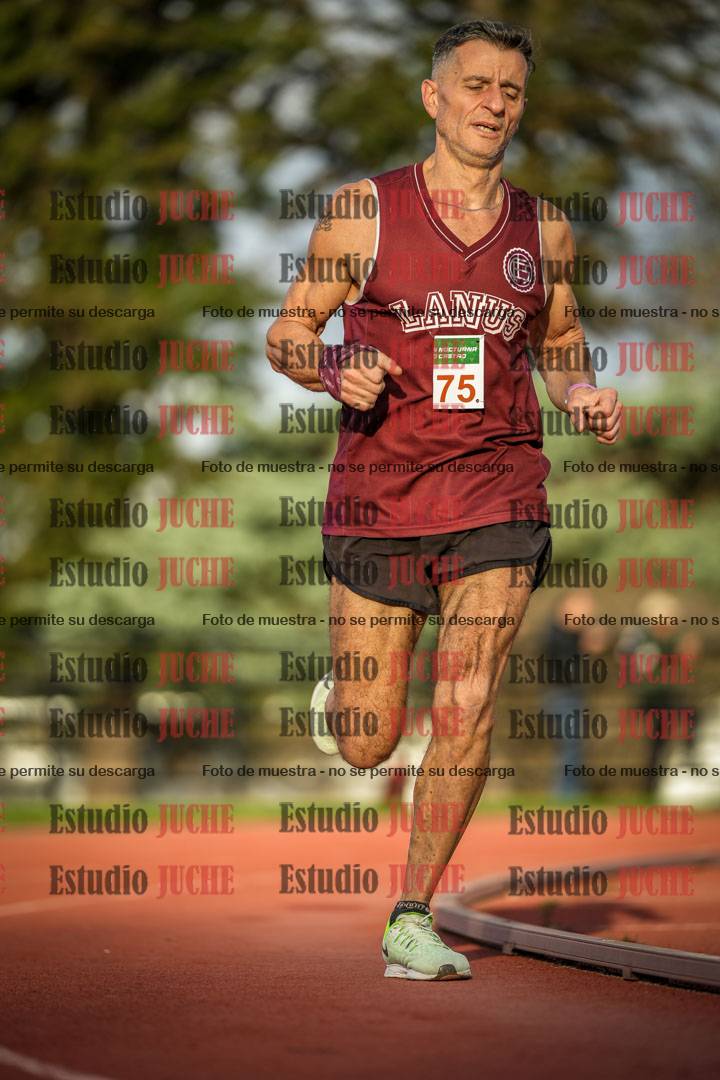 Fotos de los 3000 m llanos de varones