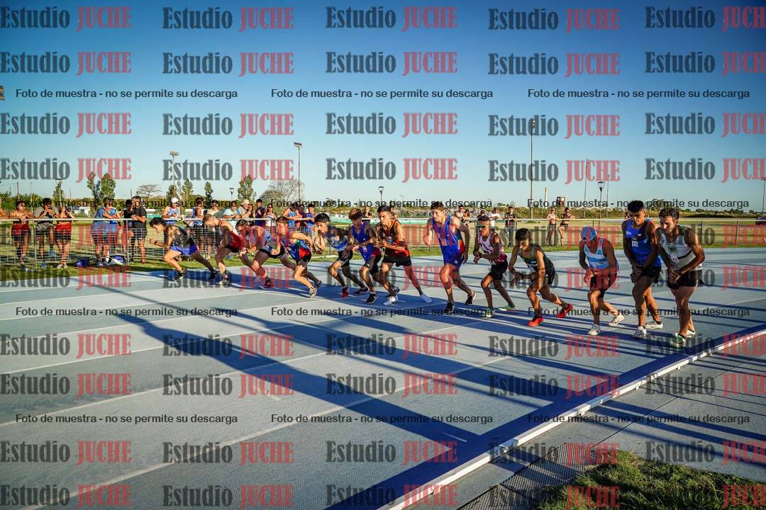 Fotos de los 1500 m llanos de varones