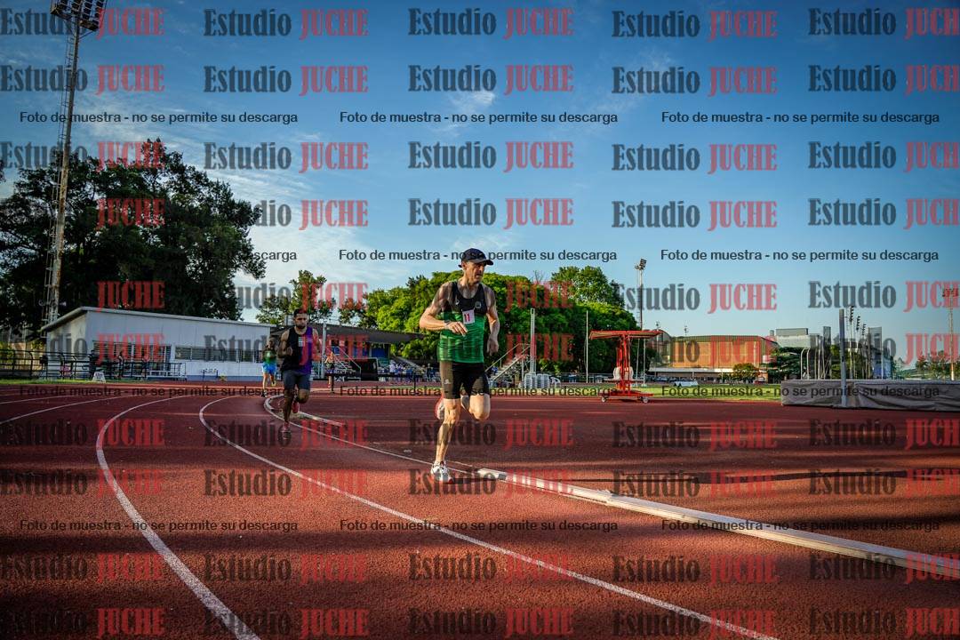 Fotos de los 1500 m llanos de varones