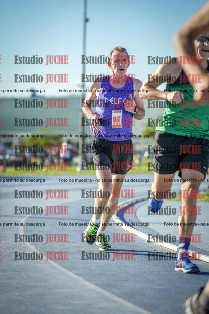 Fotos de los 3000 m llanos de varones