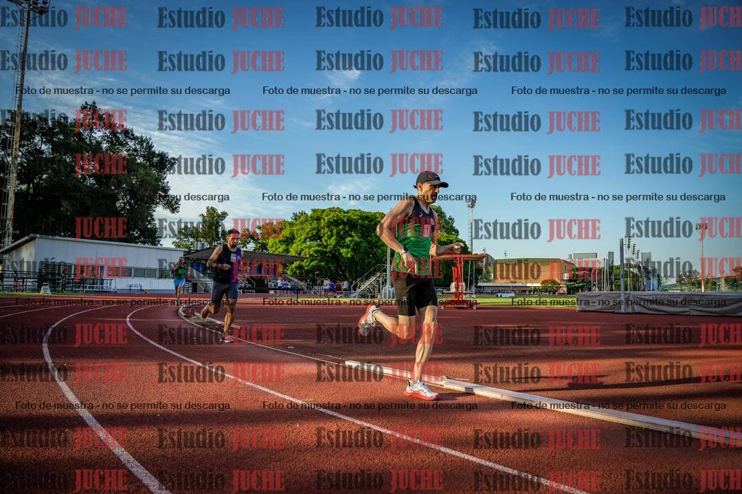 Fotos de los 1500 m llanos de varones