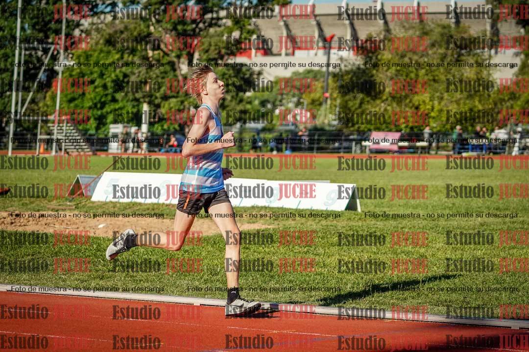 Fotos de los 600 m de varones