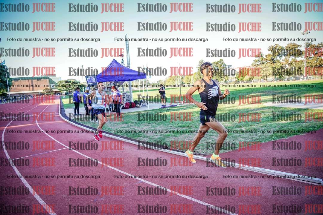 Fotos de los 3000 m llanos de varones