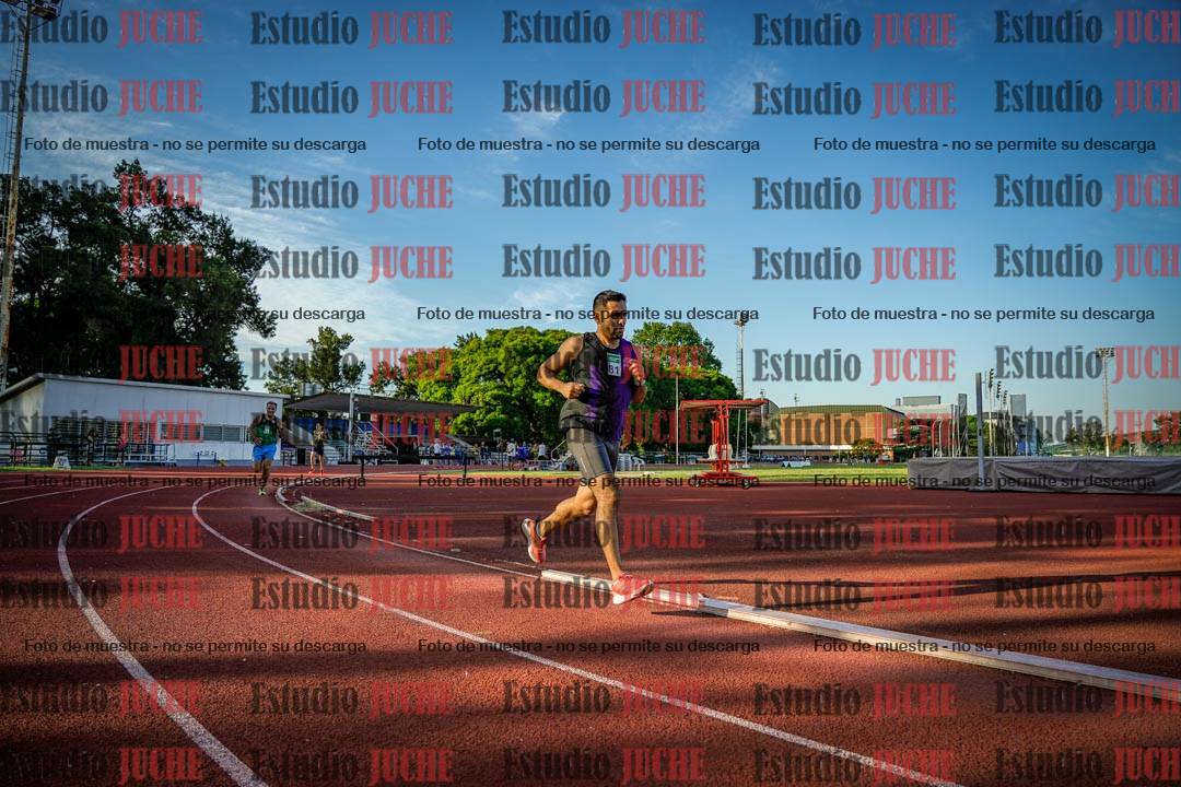 Fotos de los 1500 m llanos de varones