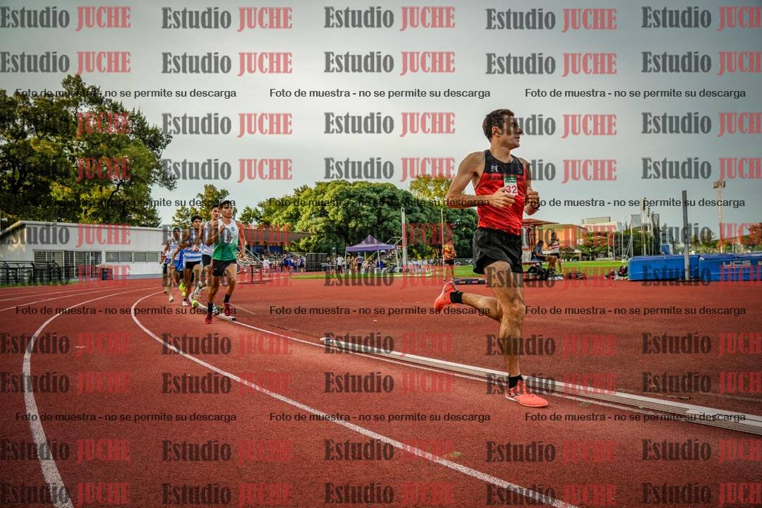 Fotos de los 1500 m llanos de varones
