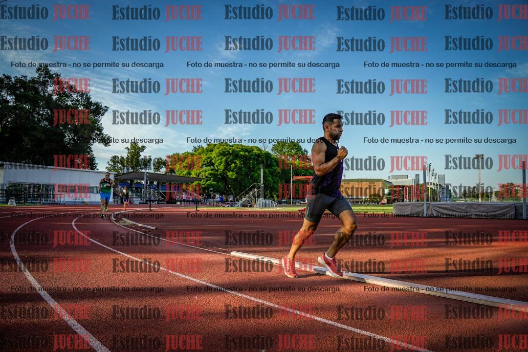 Fotos de los 1500 m llanos de varones