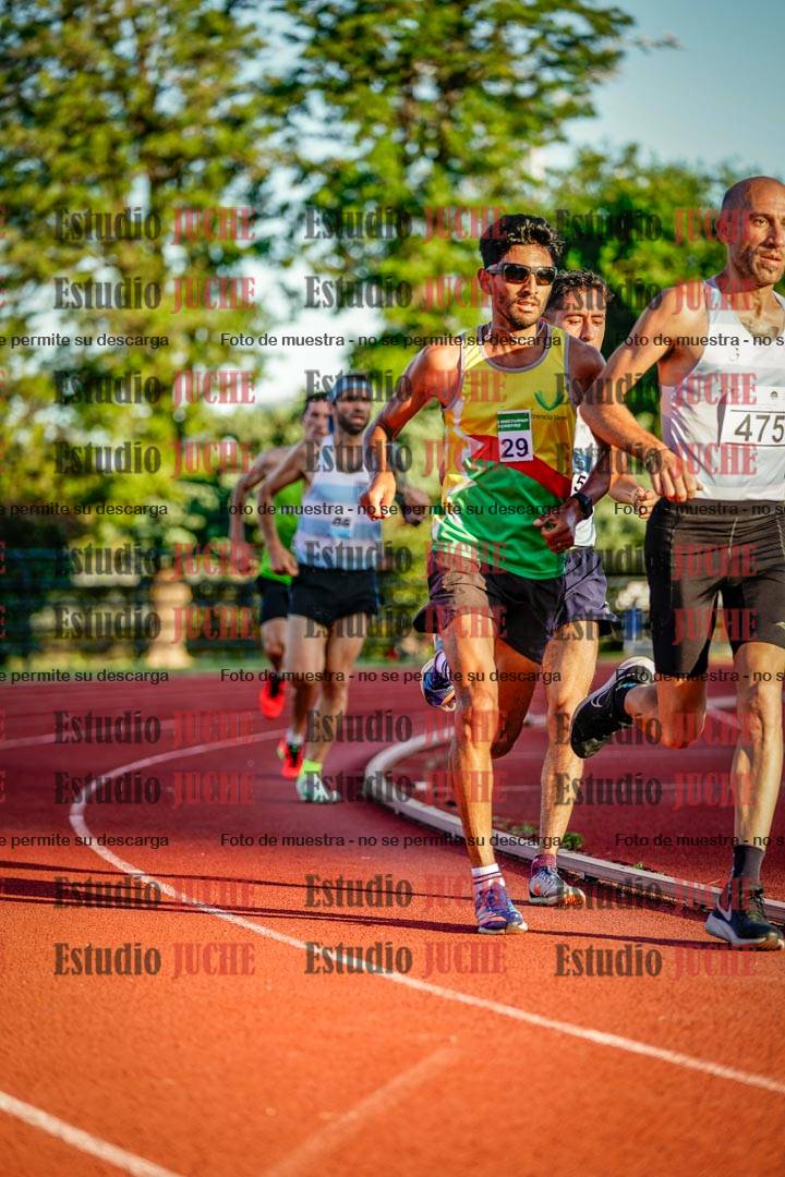 Fotos de los 3000 m llanos de varones