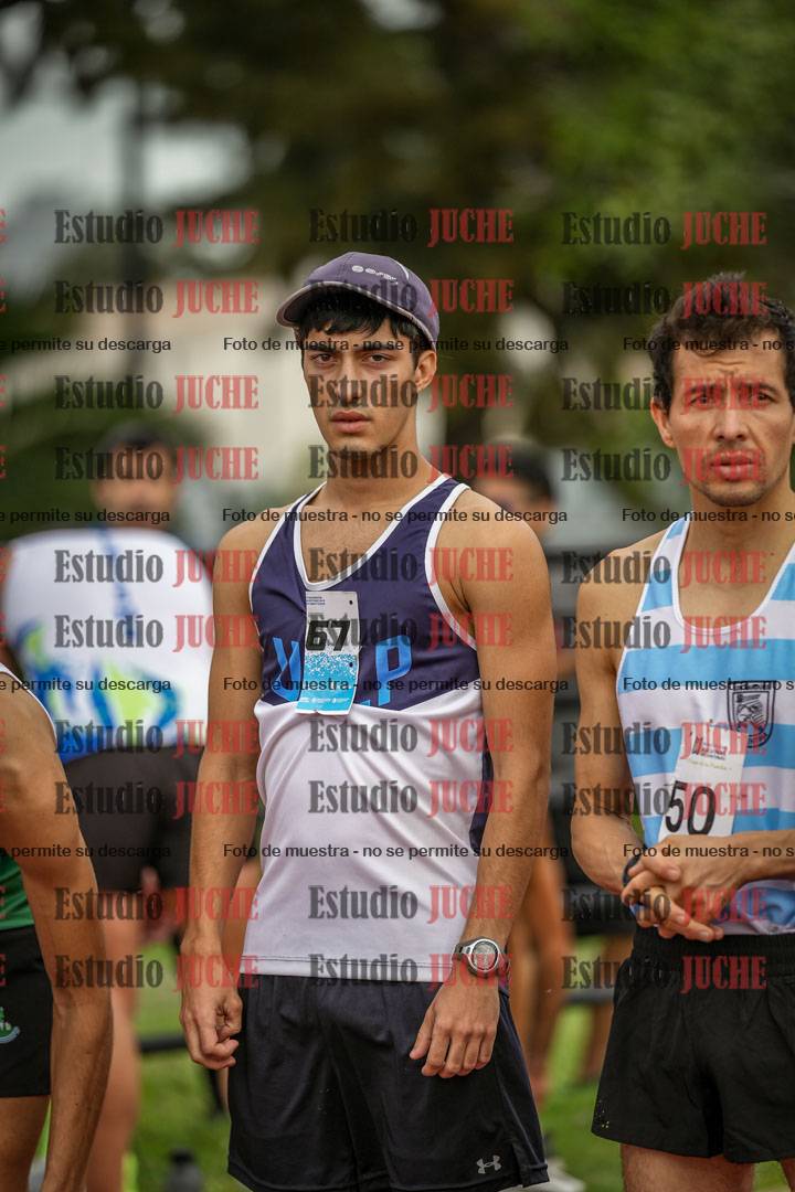 Fotos de los 3000 m llanos de varones