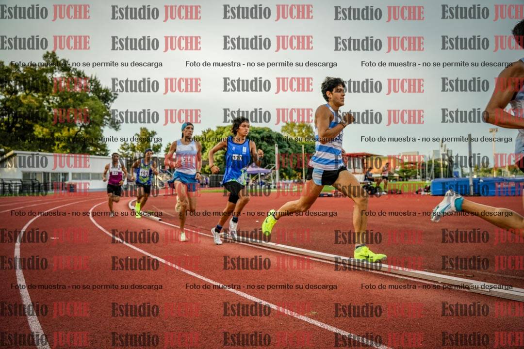Fotos de los 1500 m llanos de varones