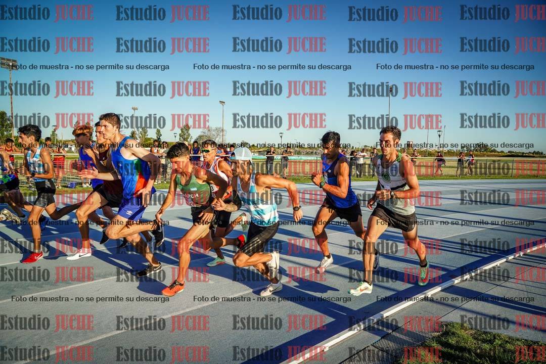 Fotos de los 1500 m llanos de varones