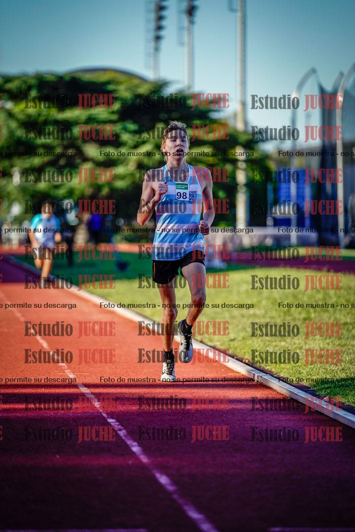Fotos de los 600 m de varones