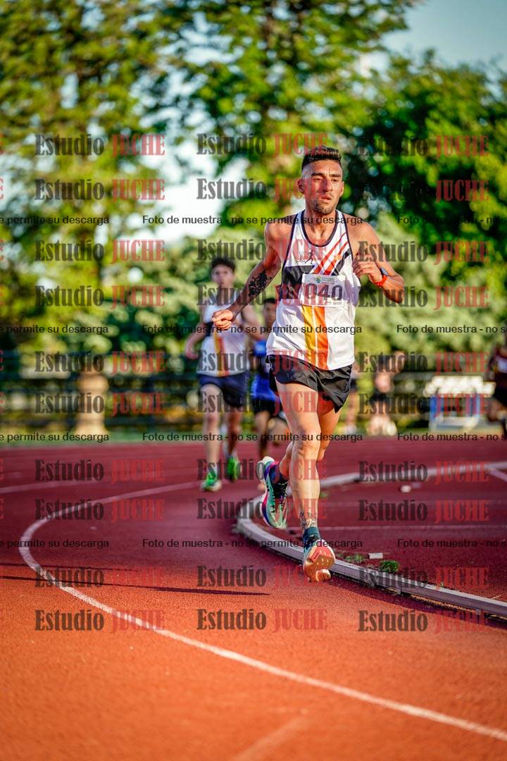 Fotos de los 3000 m llanos de varones