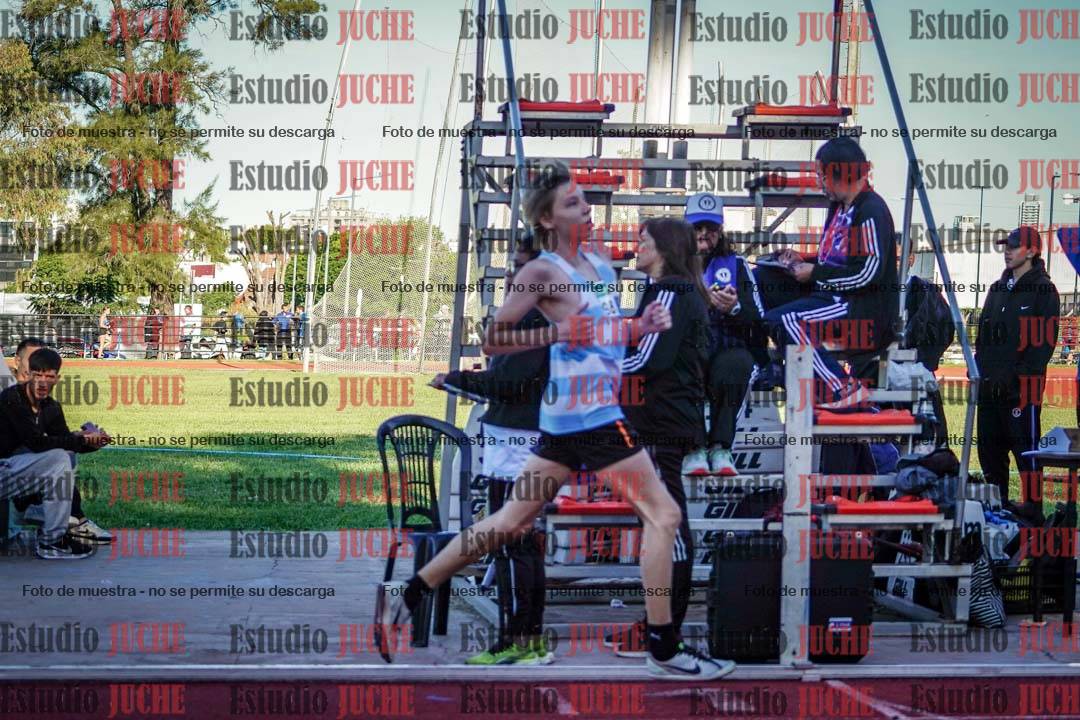 Fotos de los 600 m de varones