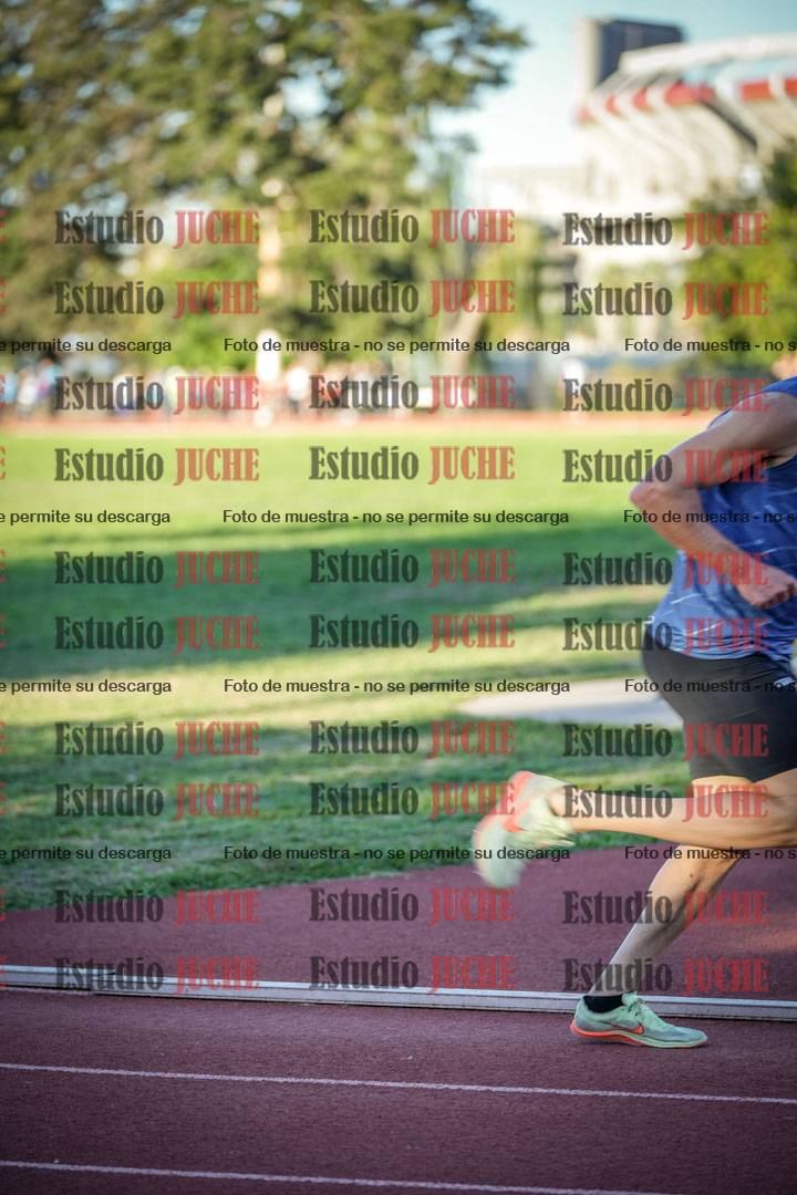Fotos de los 3000 m llanos de varones