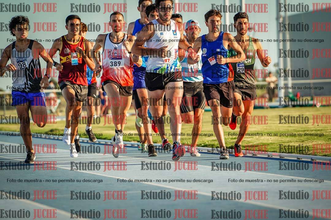 Fotos de los 1500 m llanos de varones