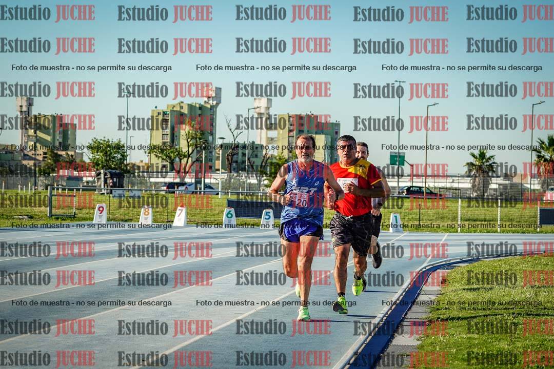 Fotos de los 3000 m llanos de varones