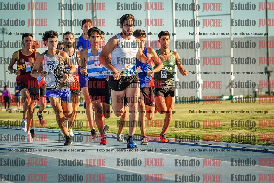Fotos de los 1500 m llanos de varones
