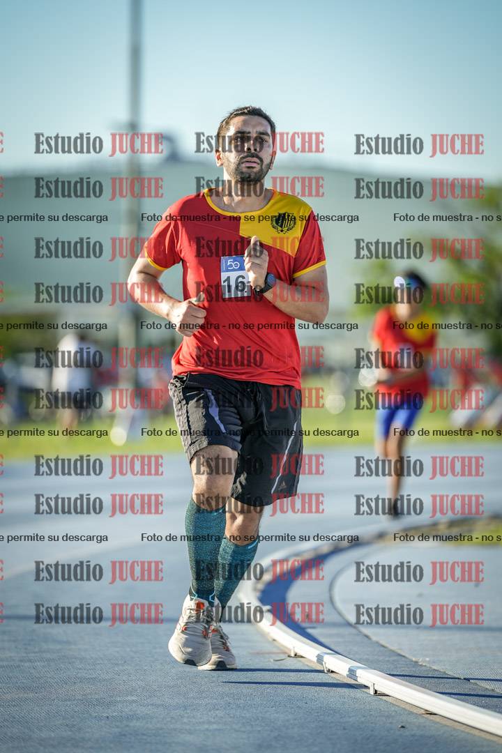 Fotos de los 3000 m llanos de varones