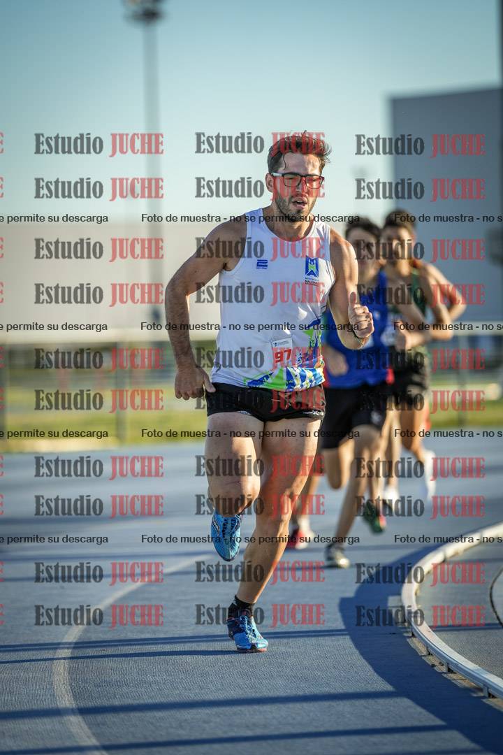Fotos de los 1500 m llanos de varones