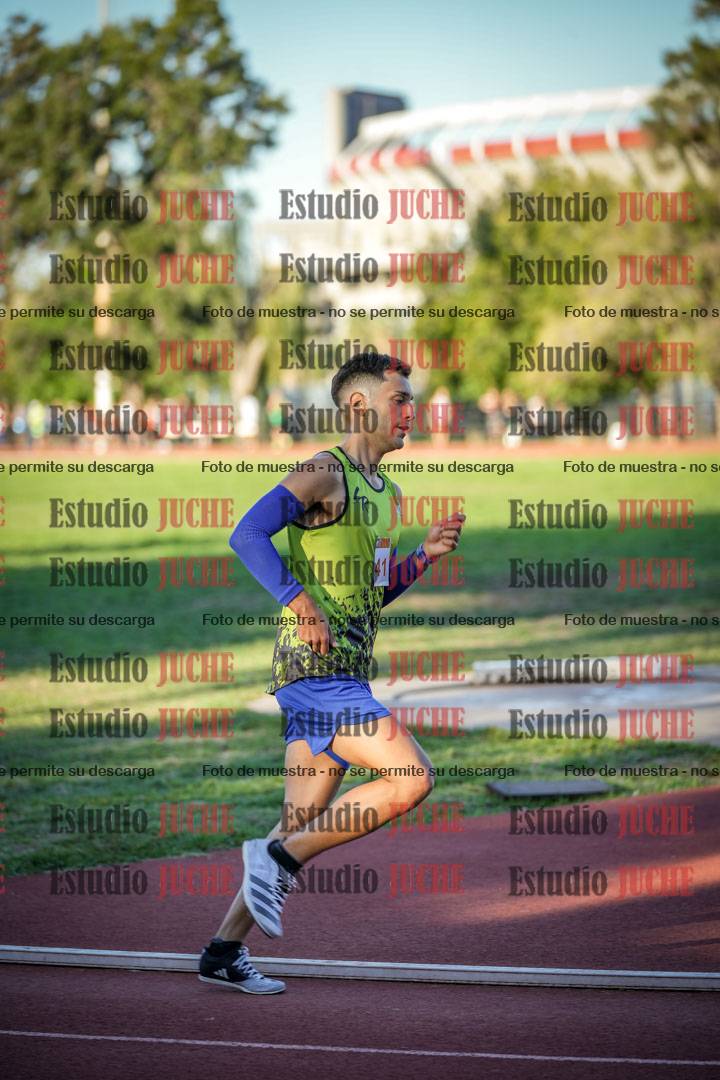 Fotos de los 3000 m llanos de varones