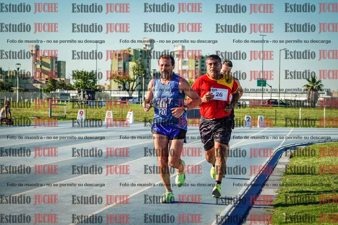 Fotos de los 3000 m llanos de varones