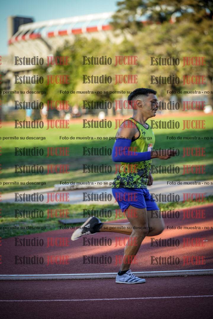 Fotos de los 3000 m llanos de varones