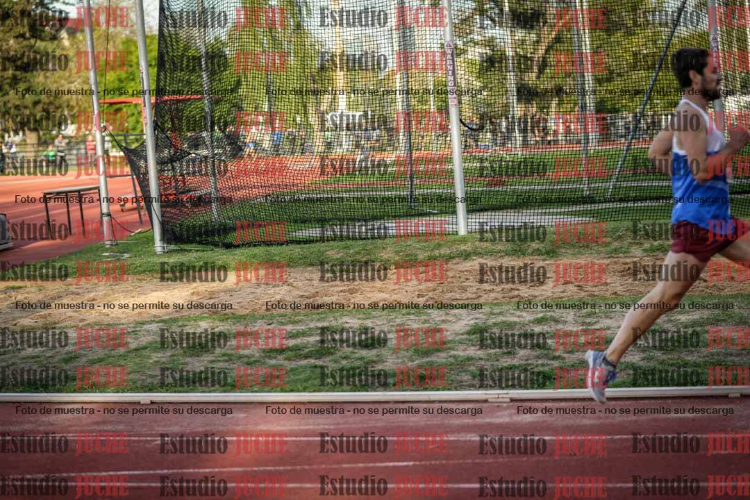 Fotos de los 3000 m llanos de varones