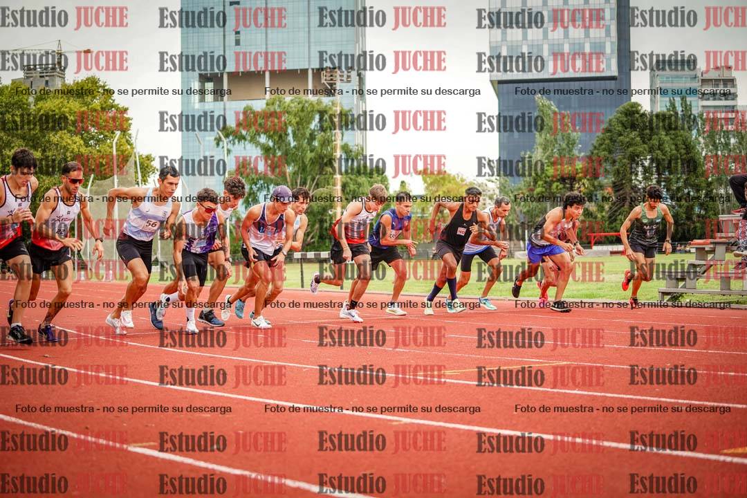Fotos de los 3000 m llanos de varones
