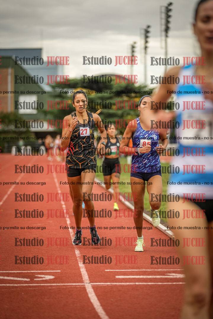 Fotos de los 1500 m llanos de mujeres