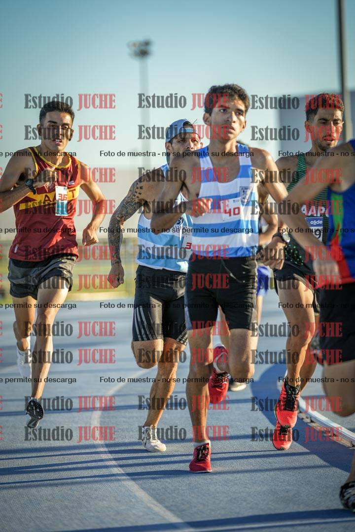 Fotos de los 1500 m llanos de varones