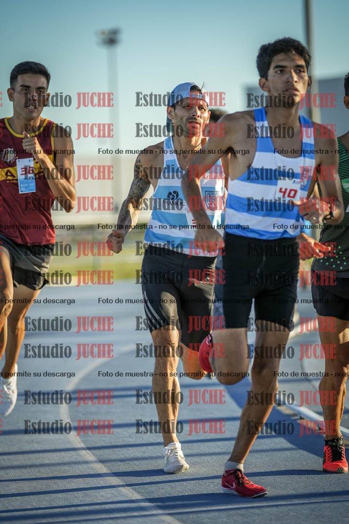 Fotos de los 1500 m llanos de varones