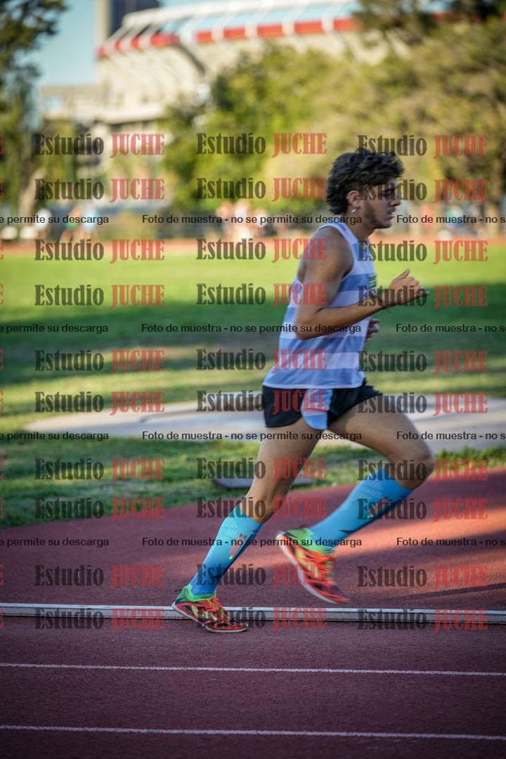 Fotos de los 3000 m llanos de varones