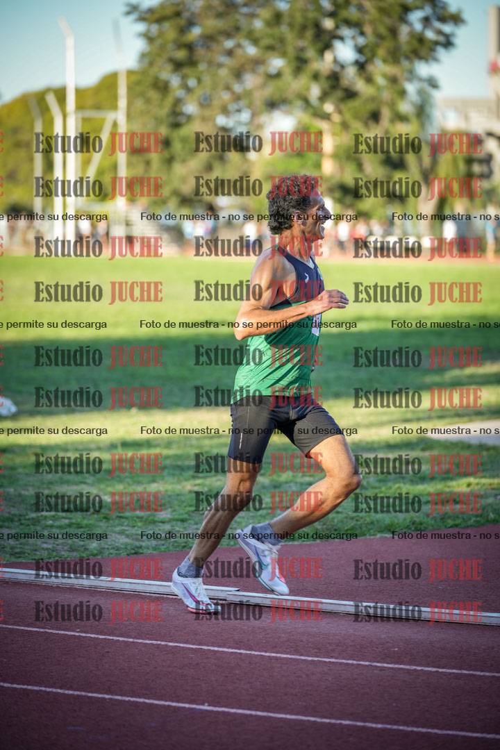 Fotos de los 3000 m llanos de varones