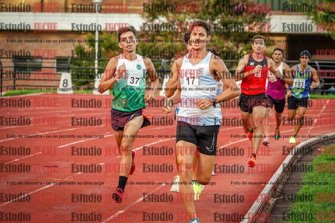Fotos de los 1500 m llanos de varones