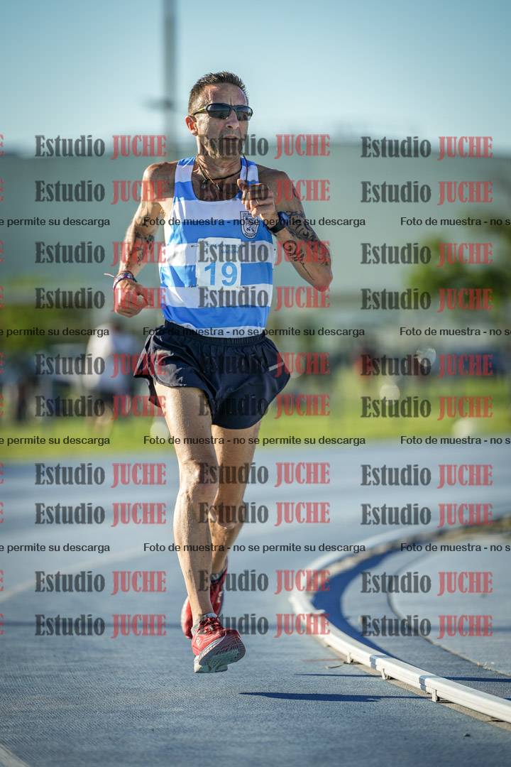Fotos de los 3000 m llanos de varones