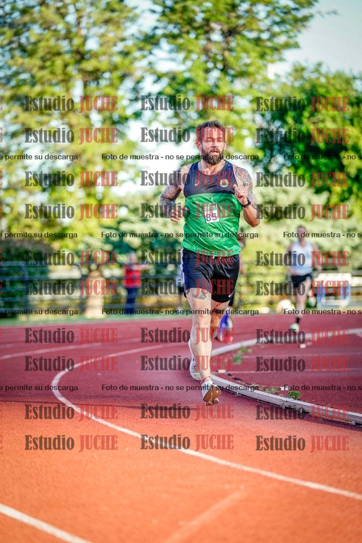 Fotos de los 3000 m llanos de varones